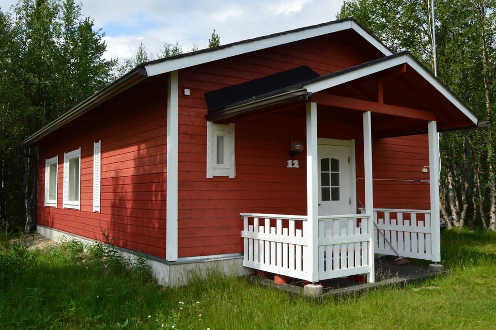 Peurasuvanto Moekit & Camping Extérieur photo