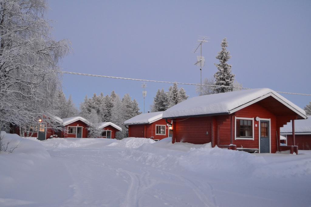 Peurasuvanto Moekit & Camping Extérieur photo